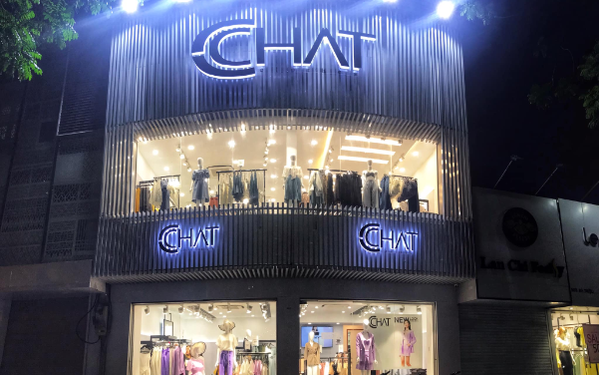 CChat: Từ shop online livestream đến thương hiệu thời trang đại chúng hàng đầu dành cho nữ - Ảnh 1.