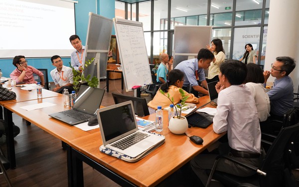 Trường ĐH Việt Đức - Chương trình học MBA nhận 3 bằng tại 3 quốc gia - Ảnh 1.