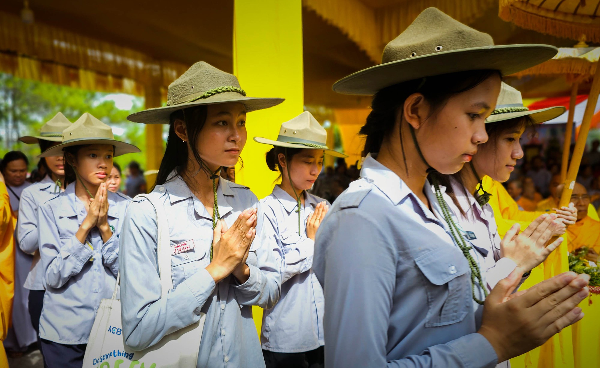 Hàng vạn người dân dự Lễ hội Quán Thế Âm tại Thừa Thiên Huế - Ảnh 12.