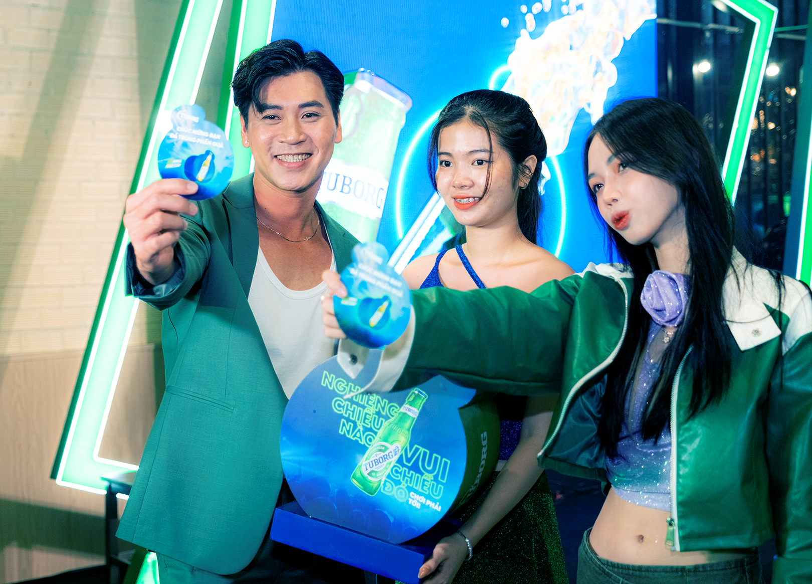 FUNTILT Party chuỗi cuộc vui quy tụ nhiều bạn trẻ chất nhất mùa hè - Ảnh 1.