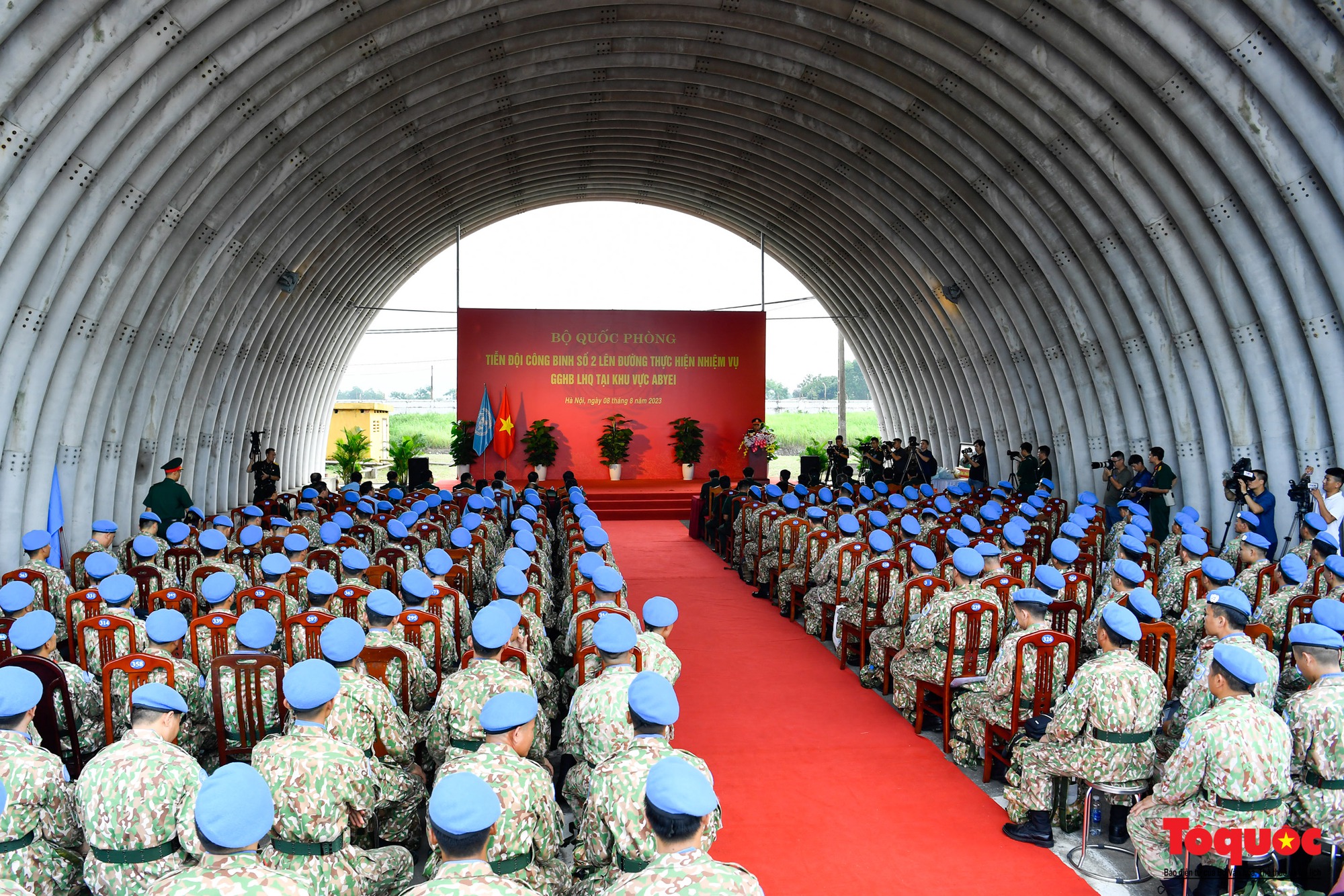 Lực lượng "mũ nồi xanh" của QDND Việt Nam  lên đường thực hiện nhiệm vụ tại Abyei - Ảnh 1.