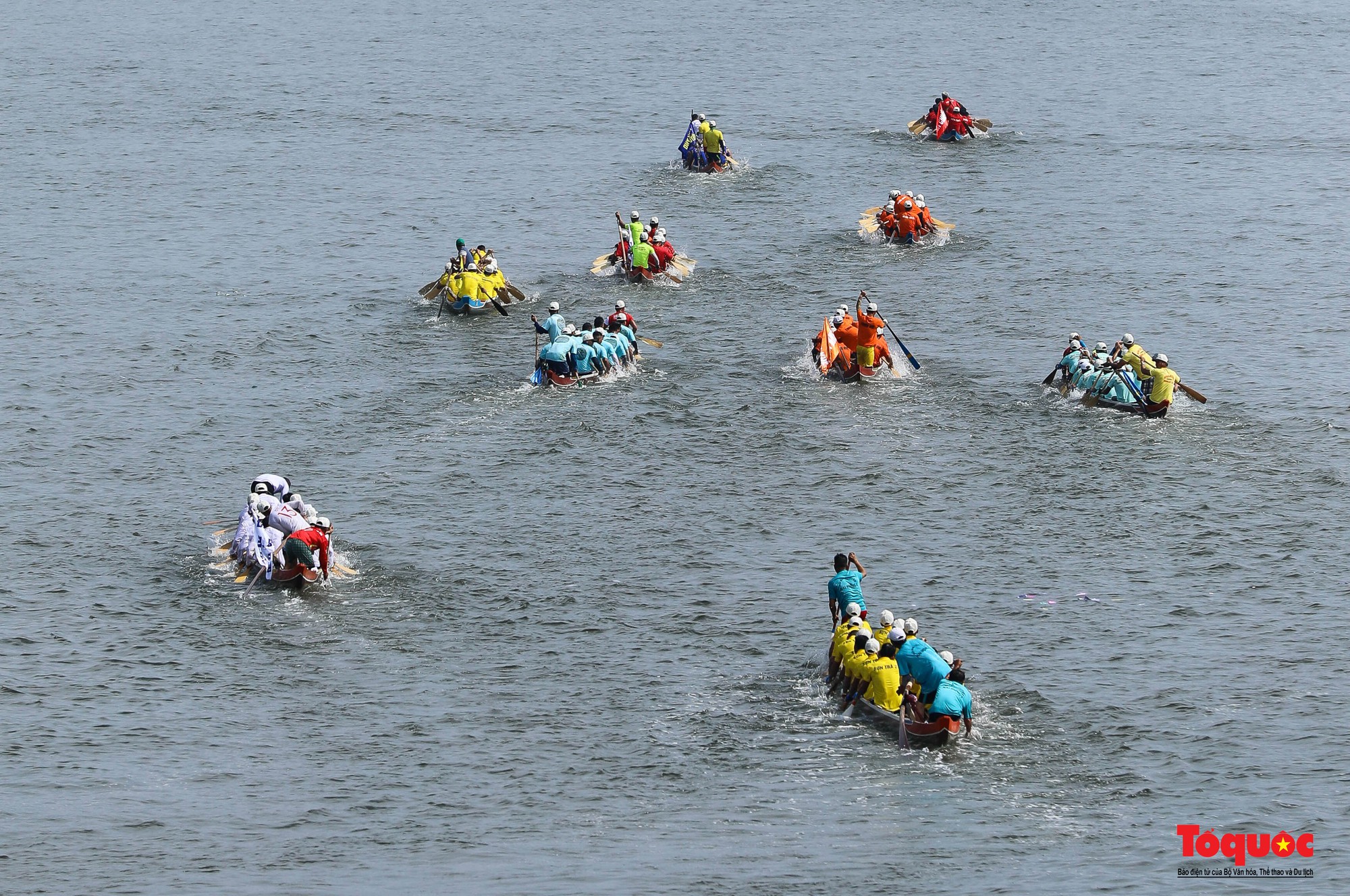Sôi nổi giải đua thuyền truyền thống trên sông Hàn chào mừng Quốc khánh 2/9 - Ảnh 8.