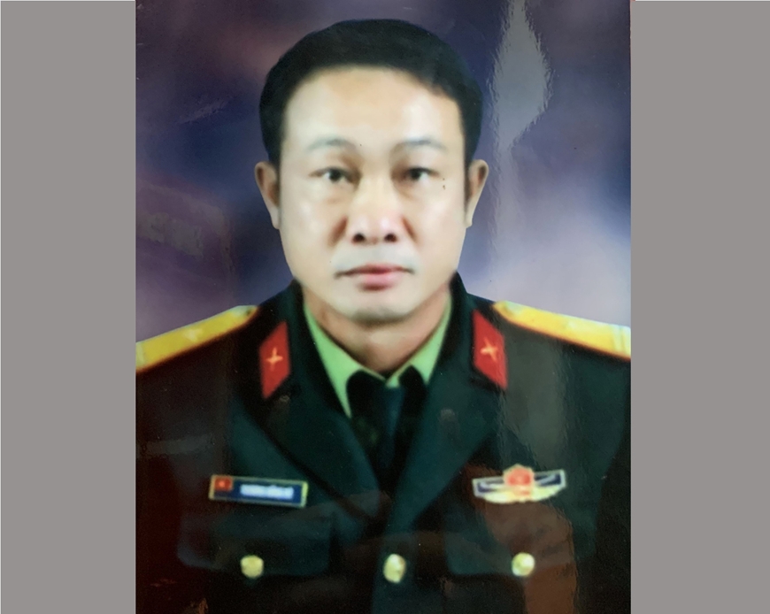 Truy thăng quân hàm cho Thiếu tá Trương Hồng Kỳ hy sinh khi cứu 2 người dân - Ảnh 1.