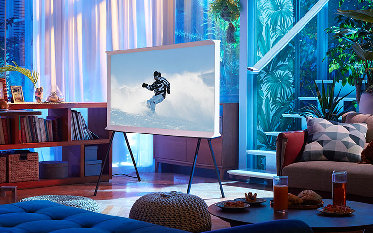 Nổi bật chất “tôi” trong mọi không gian với tâm điểm TV The Serif - Ảnh 1.