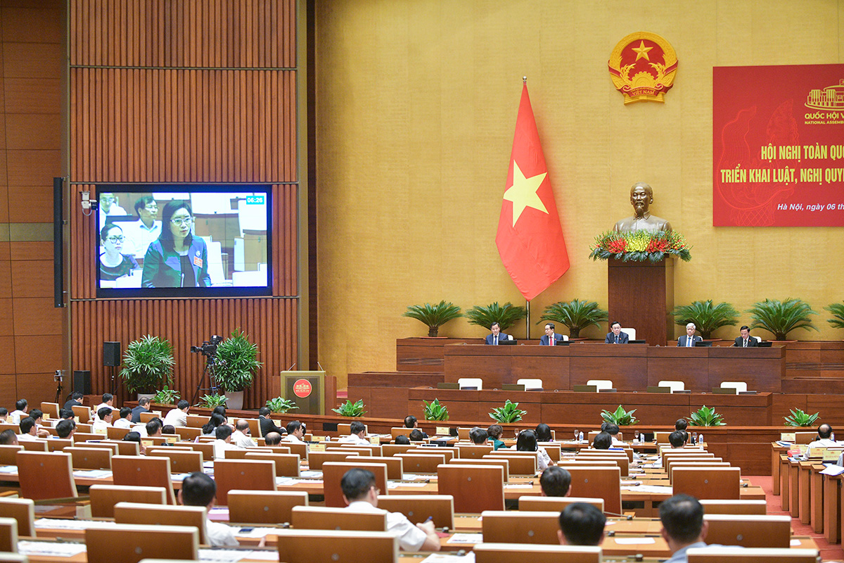 Thứ trưởng Trịnh Thị Thủy: Hệ thống pháp luật về văn hoá từng bước đáp ứng yêu cầu phát triển bền vững đất nước - Ảnh 3.