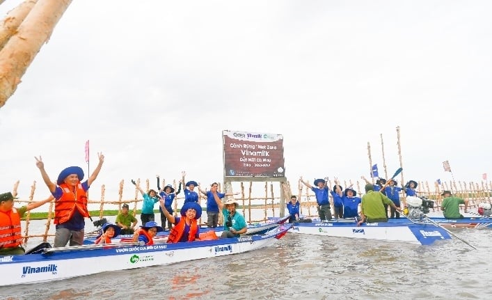 Vinamilk là đại diện nổi bật của Đông Nam Á thuộc Top 5 Thương hiệu sữa có tính bền vững cao bậc nhất toàn cầu - Ảnh 5.