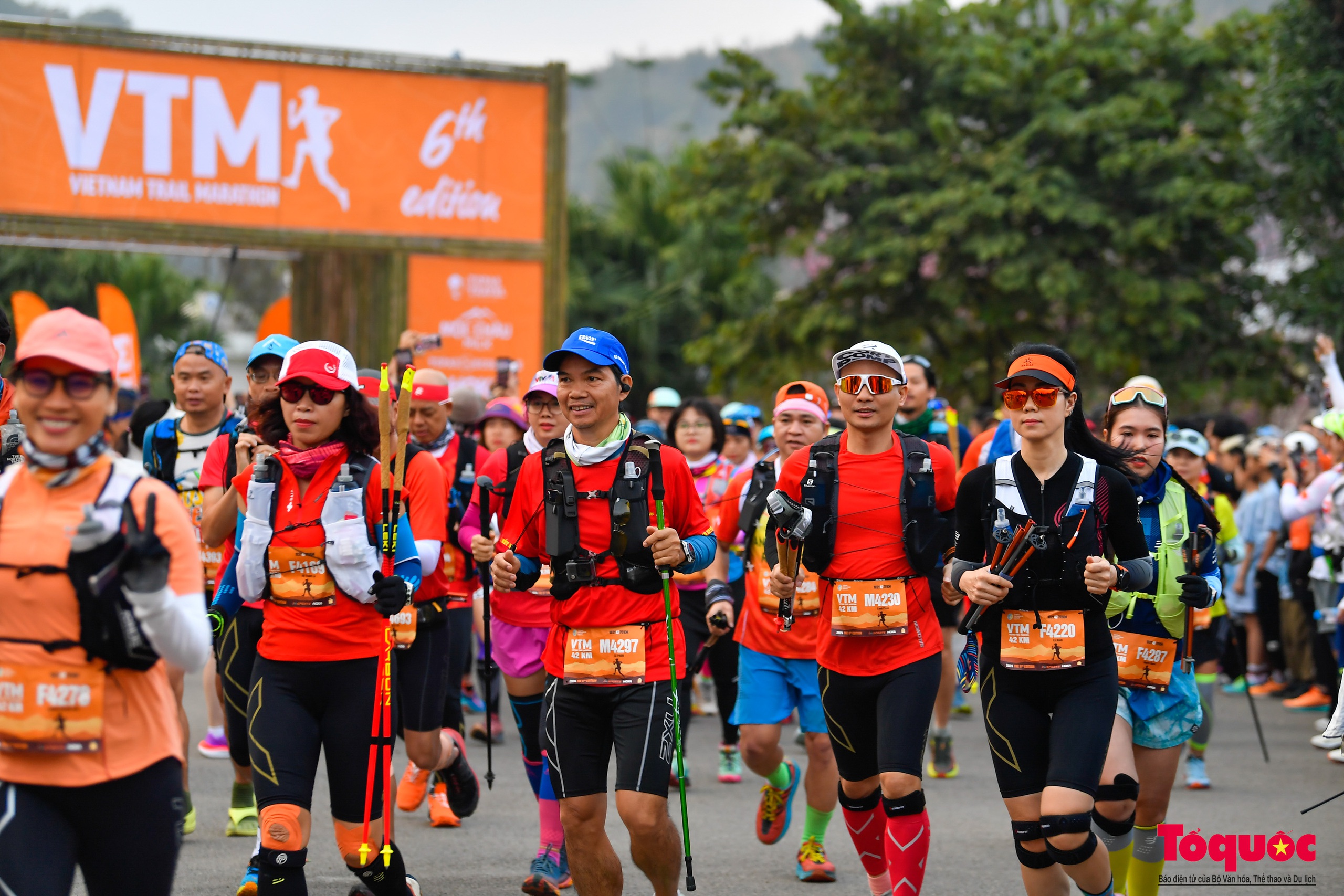 Hơn 4.000 vận động viên tham gia Giải chạy Marathon đường mòn Việt Nam - Ảnh 3.