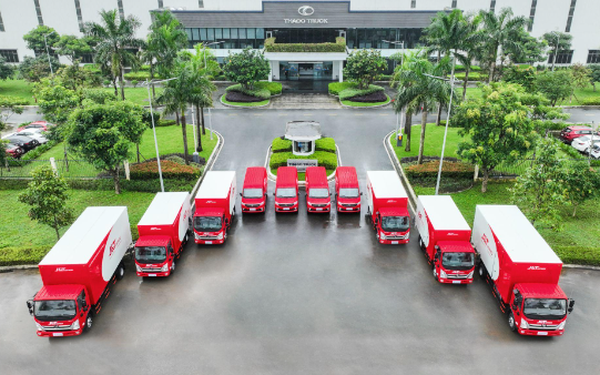J&T Express Việt Nam tăng cường hệ thống 140 xe tải đáp ứng nhu cầu giao hàng nhanh dịp Tết - Ảnh 1.