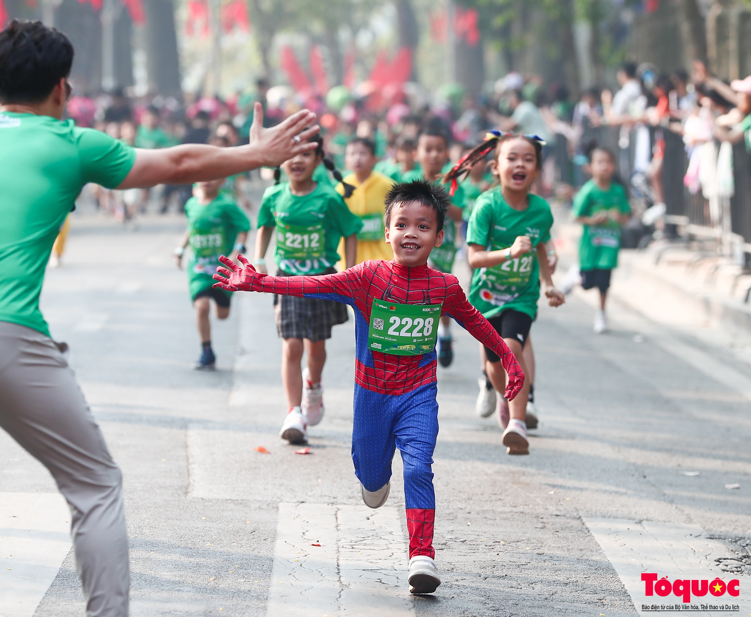 500 vận động viên nhí tham gia giải chạy Mastercard Kids Run 2024 - Ảnh 18.