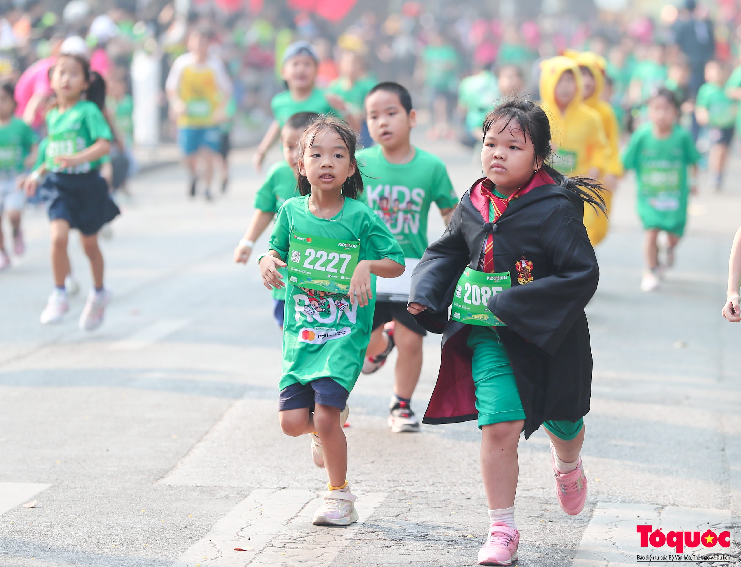 500 vận động viên nhí tham gia giải chạy Mastercard Kids Run 2024 - Ảnh 17.