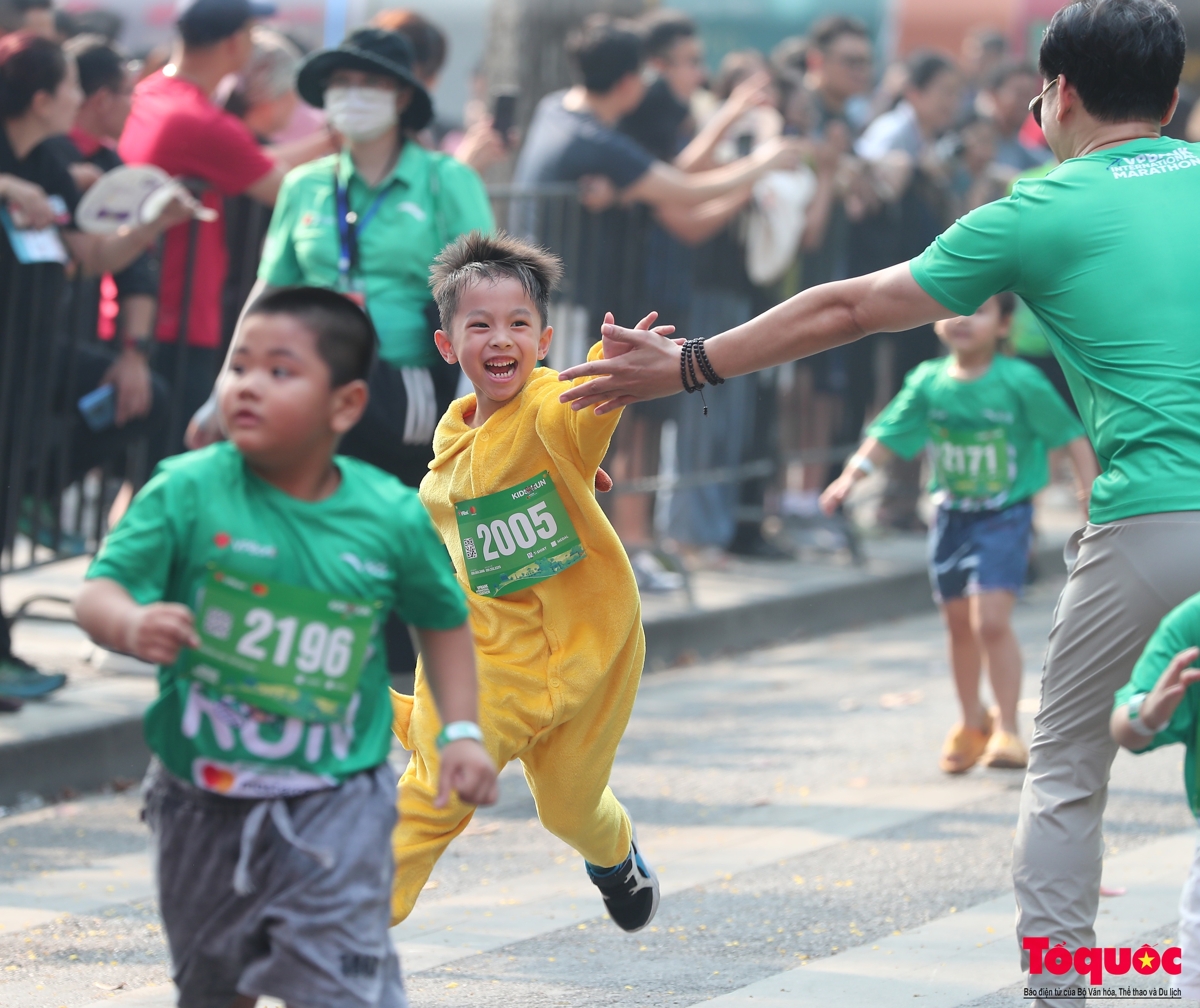 500 vận động viên nhí tham gia giải chạy Mastercard Kids Run 2024 - Ảnh 15.