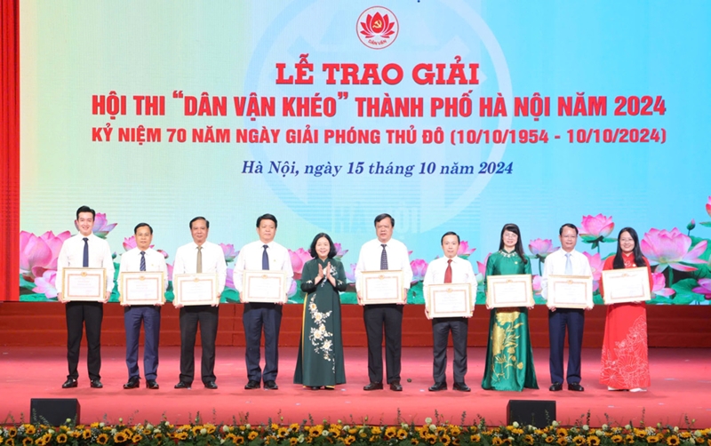 Hanoi: Starker Einfluss von Modellen der „geschickten Massenmobilisierung“ – Foto 1. Hà Nội: Sức lan tỏa mạnh mẽ từ những mô hình “dân vận khéo”  - Ảnh 1.