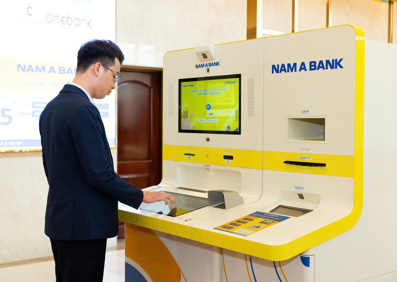 Nam A Bank - &quot;Số và xanh&quot; tiếp tục là động lực phát triển bền vững - Ảnh 1.