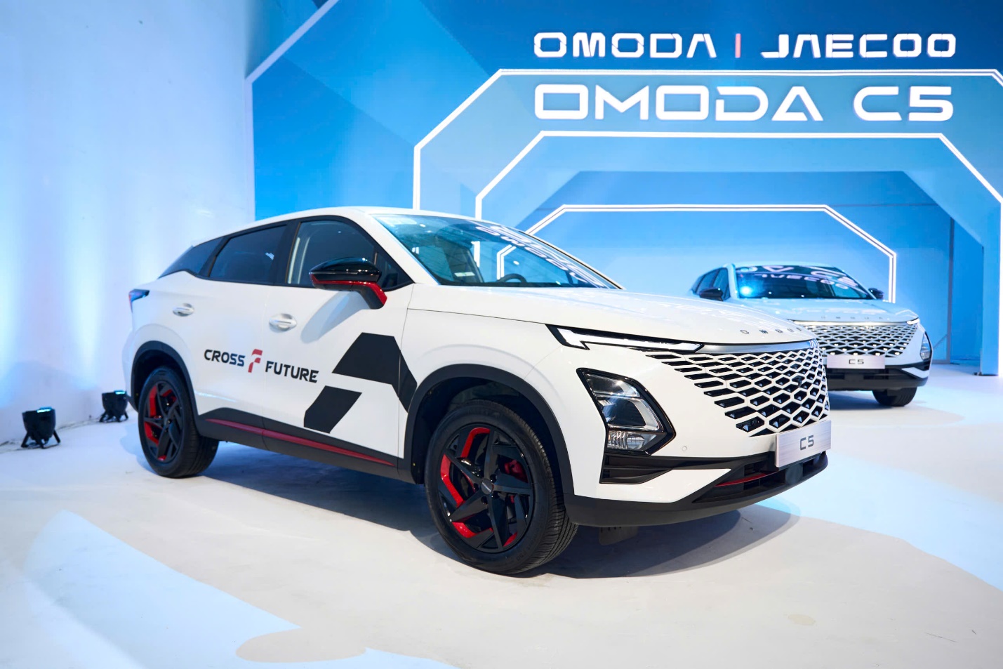 OMODA & JAECOO Việt Nam chính thức Mở bán Pre-sales OMODA C5 – Cơ hội sở hữu SUV B+ đẳng cấp cùng nhiều ưu đãi hấp dẫn - Ảnh 2.