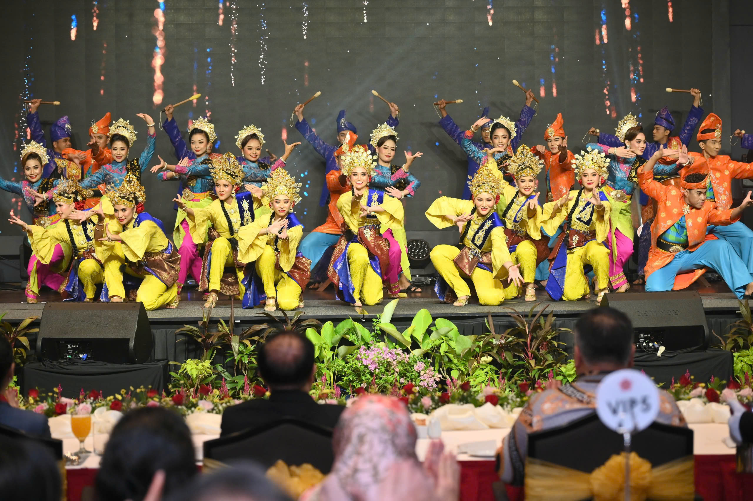 ASEAN kết nối văn hoá, xây dựng tương lai – Thống nhất trong đa dạng - Ảnh 4. ASEAN kết nối văn hoá, xây dựng tương lai – Thống nhất trong đa dạng - Ảnh 4.