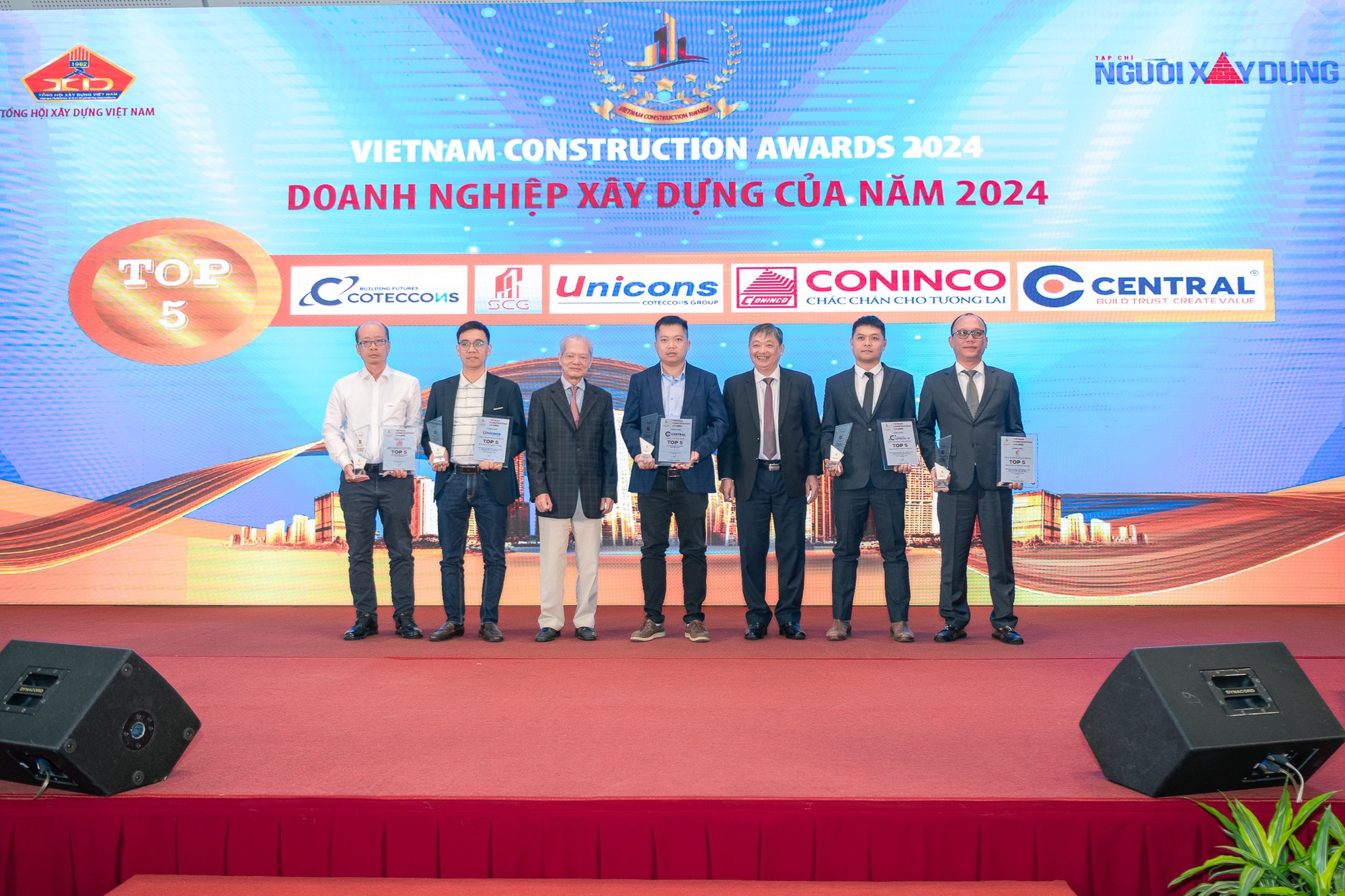 SCG nhận “cú đúp” giải thưởng tại lễ trao giải Vietnam Construction Awards 2024 - Ảnh 3.