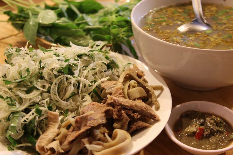 Kom naar Binh Thuan en ontdek de schoonheid van de Cham-cultuur - Foto 5. Đến Bình Thuận khám phá nét đẹp văn hóa Chăm - Ảnh 5.