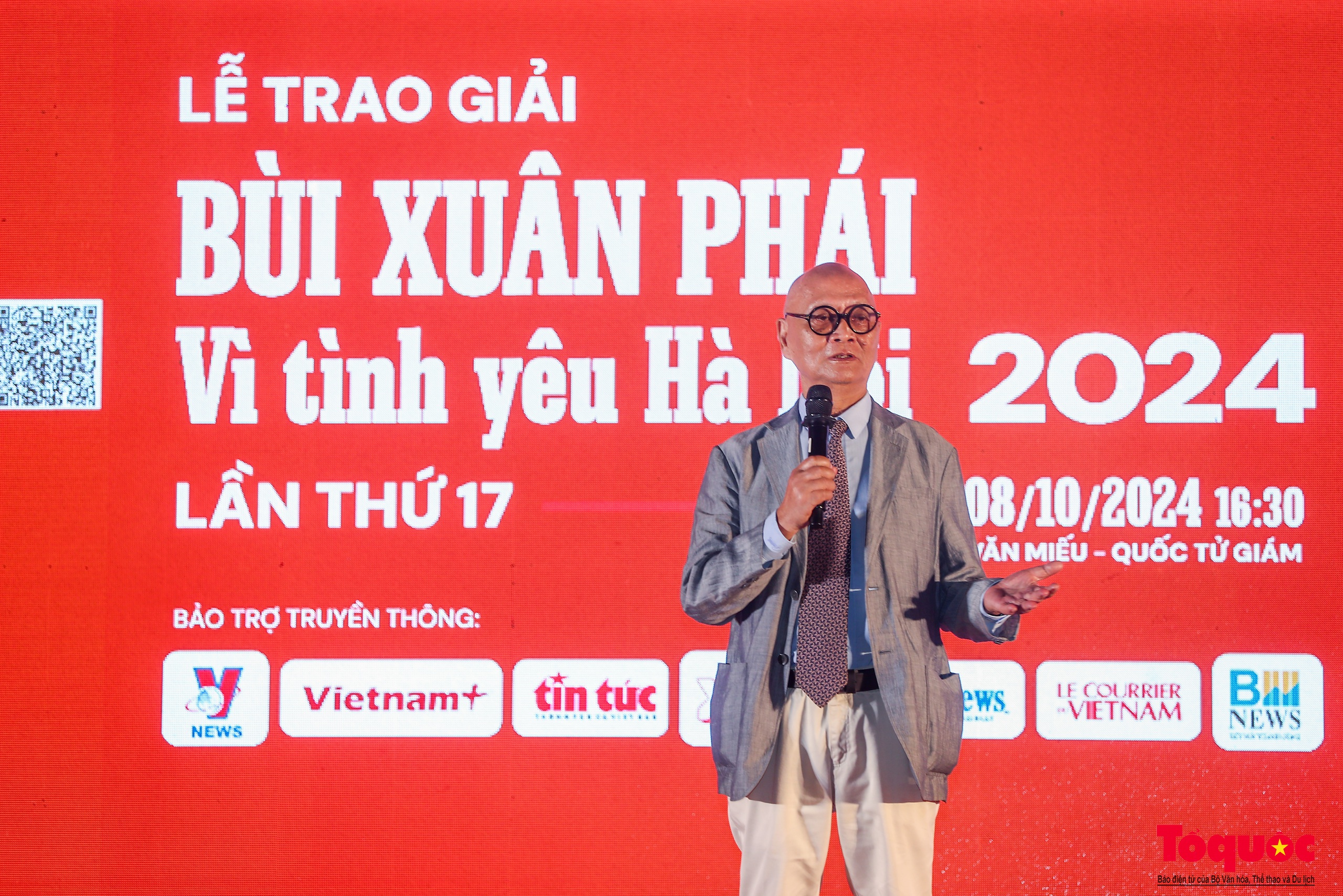 Chùm ảnh: Lễ trao giải &quot;Bùi Xuân Phái - Vì tình yêu Hà Nội&quot; lần thứ 17 năm 2024 - Ảnh 10.