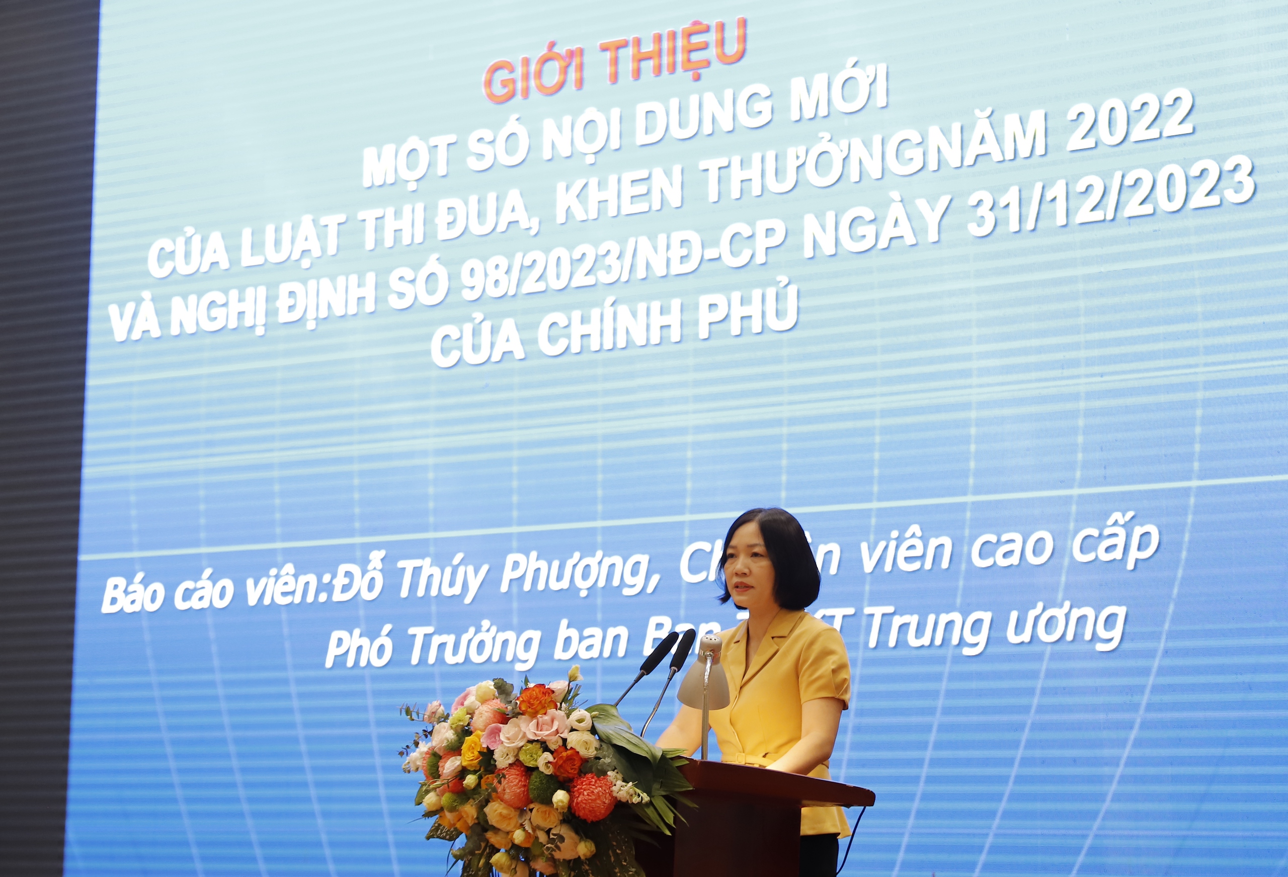 Thứ trưởng Trịnh Thị Thủy: Thấm nhuần sâu sắc vị trí, vai trò, tầm quan trọng của công tác thi đụa- khen thưởng - Ảnh 7.