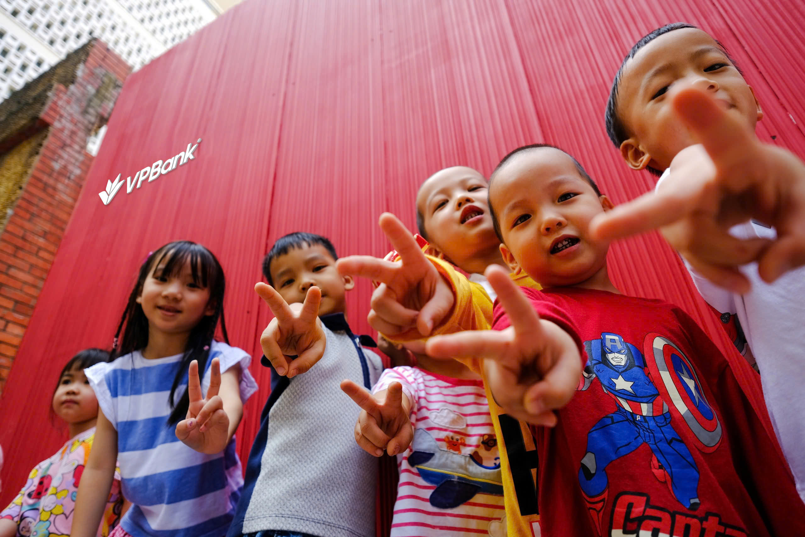 Nejlepší destinace pro probuzení dětského kreativního potenciálu na Hanojském festivalu kreativního designu 2024 - Foto 2. Top những điểm đến đánh thức tiềm năng sáng tạo của trẻ thơ tại Lễ hội thiết kế sáng tạo Hà Nội 2024 - Ảnh 2.