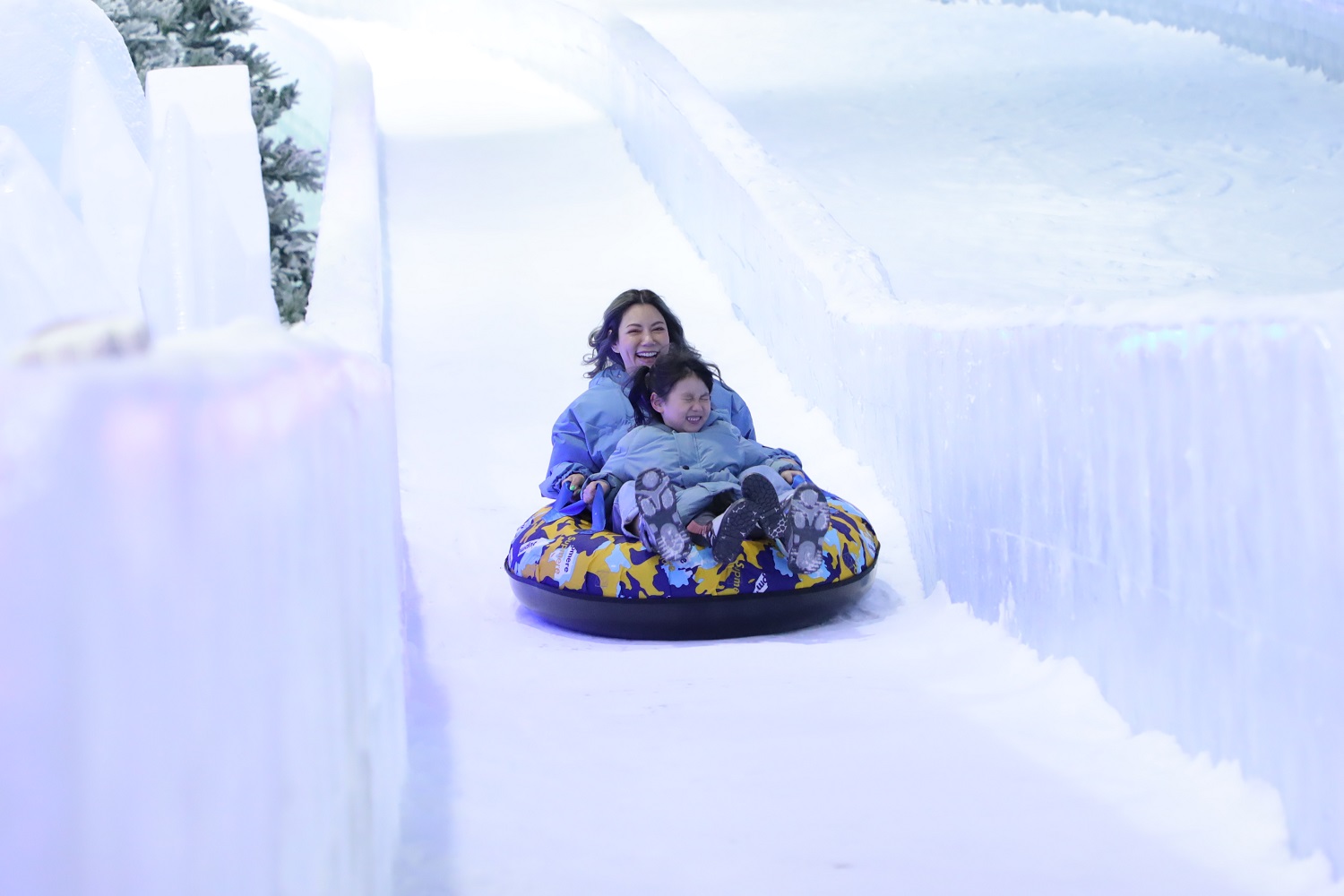 अद्वितीय अनुभवों का एक पूरा सेट केवल 8WONDER विंटर फेस्टिवल में उपलब्ध है - फोटो 2. Trọn bộ trải nghiệm độc lạ chỉ có tại 8WONDER Winter Festival - Ảnh 2.