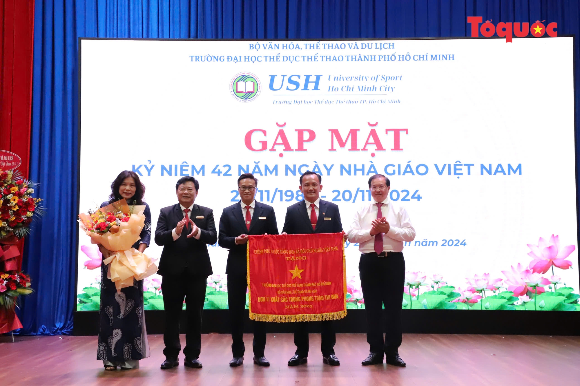 Thứ trưởng Tạ Quang Đông thăm và chúc mừng các cơ sở đào tạo tại TP.HCM nhân Ngày Nhà giáo Việt Nam 20/11  - Ảnh 8. Thứ trưởng Tạ Quang Đông thăm và chúc mừng các cơ sở đào tạo tại TP.HCM nhân Ngày Nhà giáo Việt Nam 20/11  - Ảnh 8.