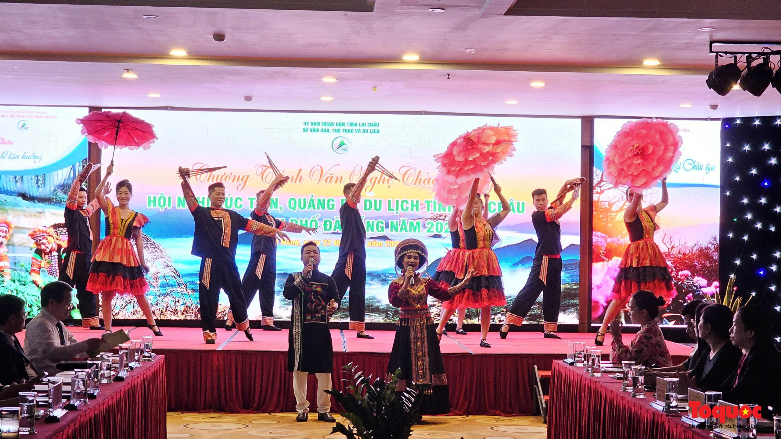 ផ្សព្វផ្សាយទេសចរណ៍ Lai Chau នៅ Da Nang - រូបថត ៥. Xúc tiến, quảng bá du lịch Lai Châu tại Đà Nẵng - Ảnh 5.