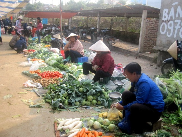 Người Hà Nội và văn hoá chợ: Bài 1 – Nét đẹp chợ xưa - Ảnh 3.