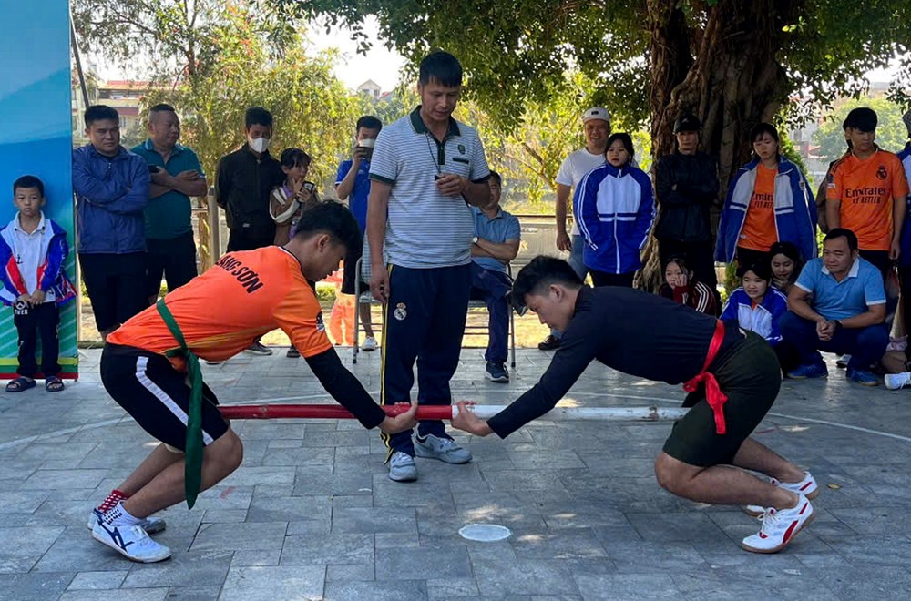 Experimentarea culturii culinare a grupurilor etnice din regiunea de Nord-Est - Fotografia 1. Trải nghiệm văn hoá ẩm thực các dân tộc vùng Đông bắc - Ảnh 1.