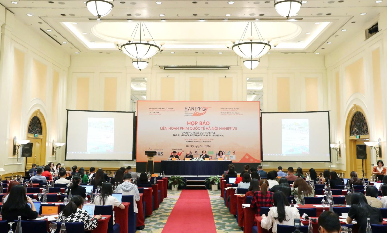 Liên hoan phim quốc tế Hà Nội VII: Lan tỏa, tôn vinh bản sắc văn hóa - Ảnh 1. Liên hoan phim quốc tế Hà Nội VII: Lan tỏa, tôn vinh bản sắc văn hóa - Ảnh 1.