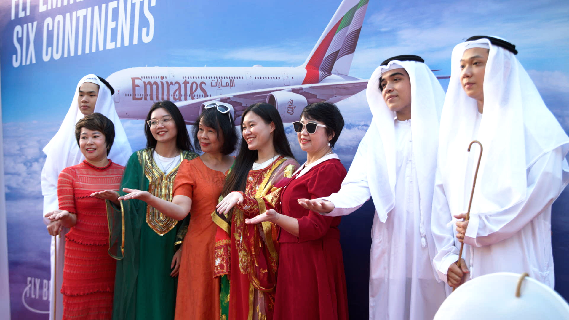 Hari Kebudayaan UEA 2024: Membawa budaya dan masyarakat UEA lebih dekat dengan masyarakat Vietnam - Foto 3. Ngày Văn hóa UAE 2024: Mang văn hóa, con người UAE tới gần hơn người dân Việt Nam - Ảnh 3.