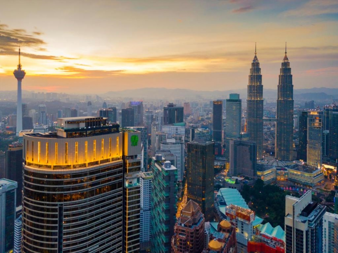 kuala-lumpur-malaysiabatch-173397795220750081800.jpg