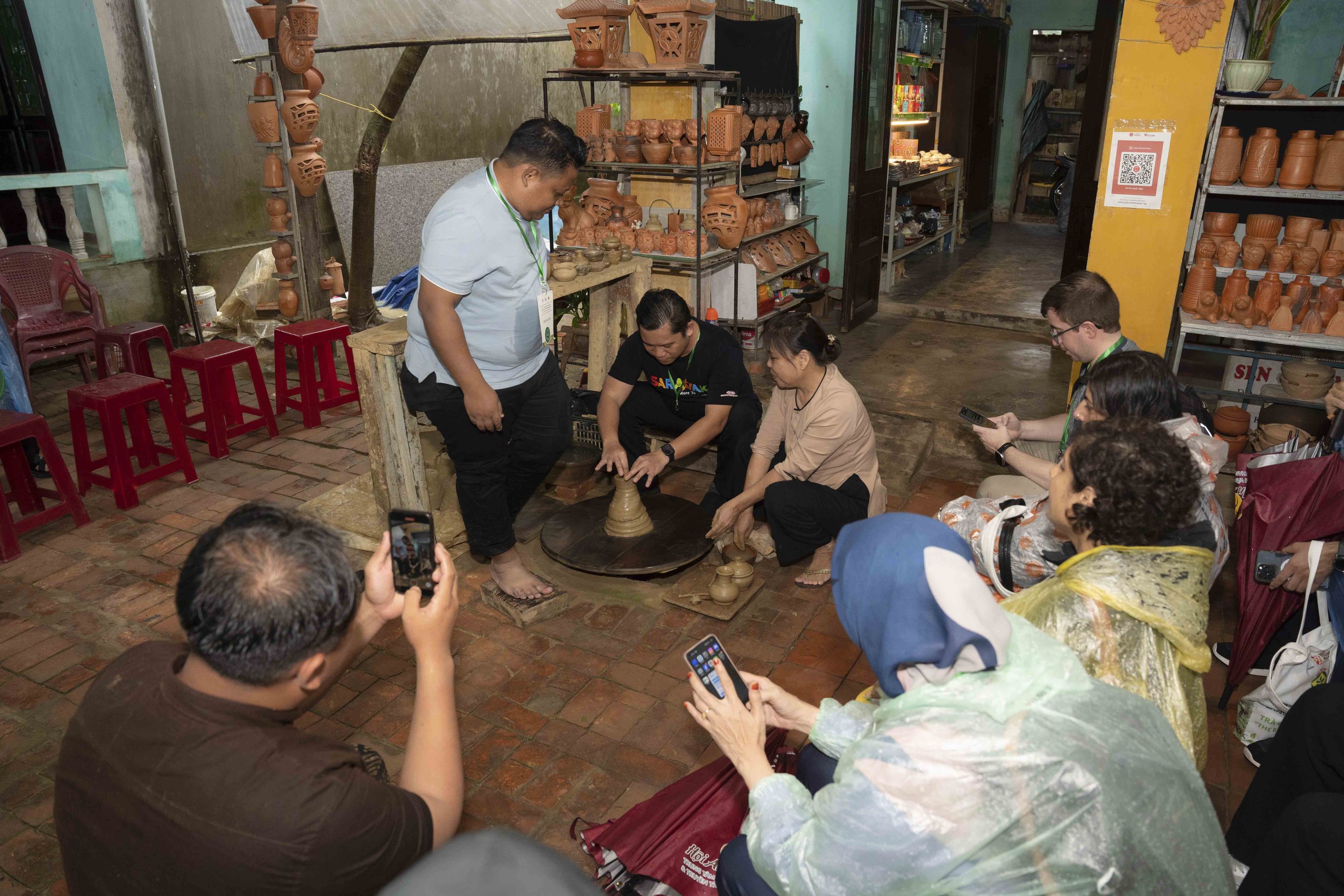 Hoi An bygger grønn turrute ved Thanh Ha Pottery Village – Bilde 1. Hội An xây dựng tuyến tham quan xanh tại Làng gốm Thanh Hà - Ảnh 1.