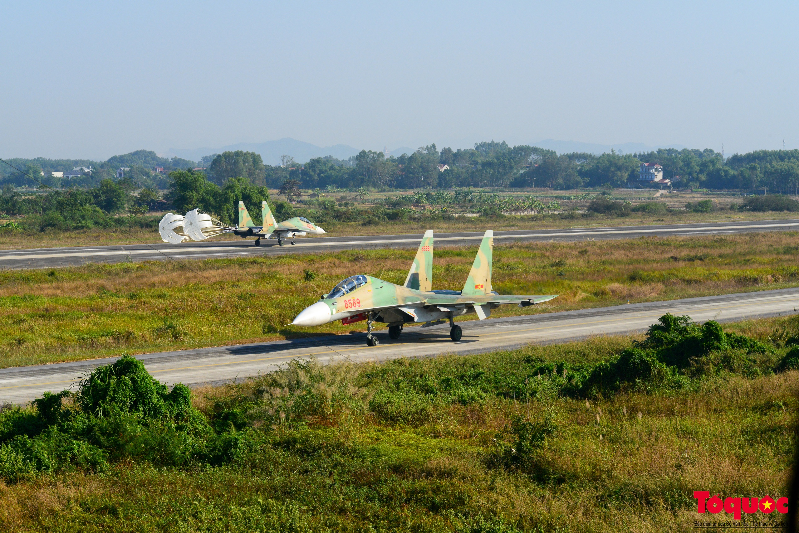 Mục sở thị ổ &quot;hổ mang chúa&quot; Su30-MK2 tại sân bay Kép, Bắc Giang - Ảnh 17.