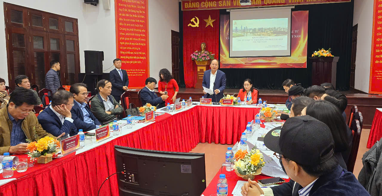 ការលុបចោលការលំបាកក្នុងការទាក់ទាញការវិនិយោគ ដើម្បីប្រែក្លាយភូមិវប្បធម៌ឱ្យក្លាយជាមជ្ឈមណ្ឌលជាតិសម្រាប់សកម្មភាពវប្បធម៌ កីឡា និងទេសចរណ៍ - រូបថត ៣. Gỡ khó trong thu hút đầu tư để Làng Văn hóa trở thành trung tâm hoạt động văn hóa, thể thao, du lịch quốc gia - Ảnh 3.