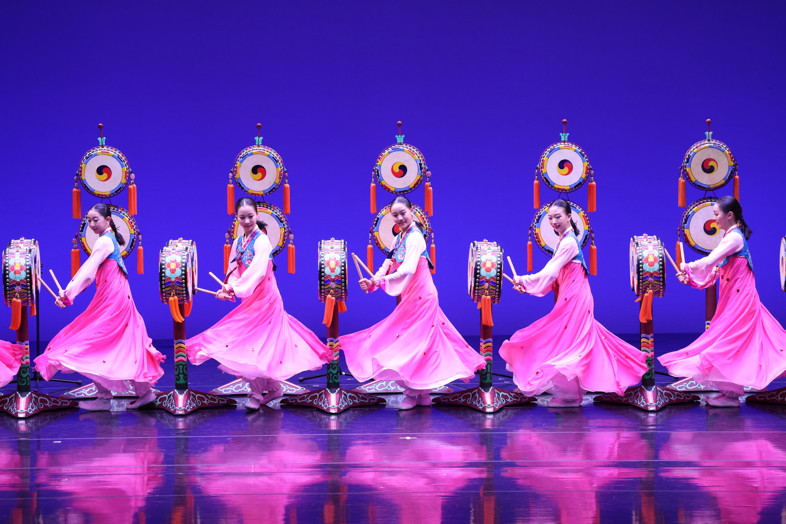 Hơn 31.000 người tham dự lễ hội Trống và buổi hòa nhạc “Một Nhịp Đập, Một Thế Giới” tại Hồng Kông - Ảnh 1. Hơn 31.000 người tham dự lễ hội Trống và buổi hòa nhạc “Một Nhịp Đập, Một Thế Giới” tại Hồng Kông - Ảnh 1.