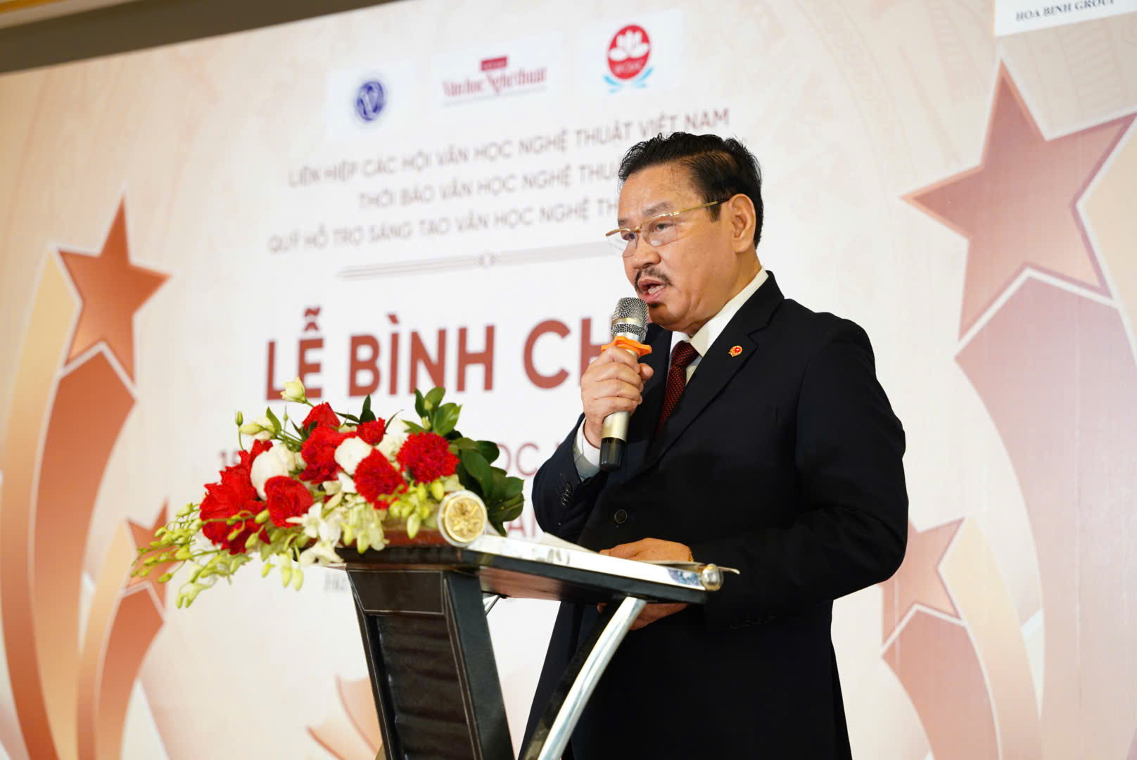Bầu chọn 15 sự kiện Văn học nghệ thuật tiêu biểu năm 2024 - Ảnh 2. Bầu chọn 15 sự kiện Văn học nghệ thuật tiêu biểu năm 2024 - Ảnh 2.