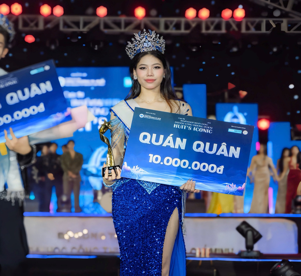“O icônico 2024 da HUIT: dois campeões espalham o espírito de solidariedade e aspiração inspiradora” - Foto 2. “HUIT’s Iconic 2024: Hai Quán quân lan tỏa tinh thần đoàn kết và khát vọng truyền cảm hứng” - Ảnh 2.