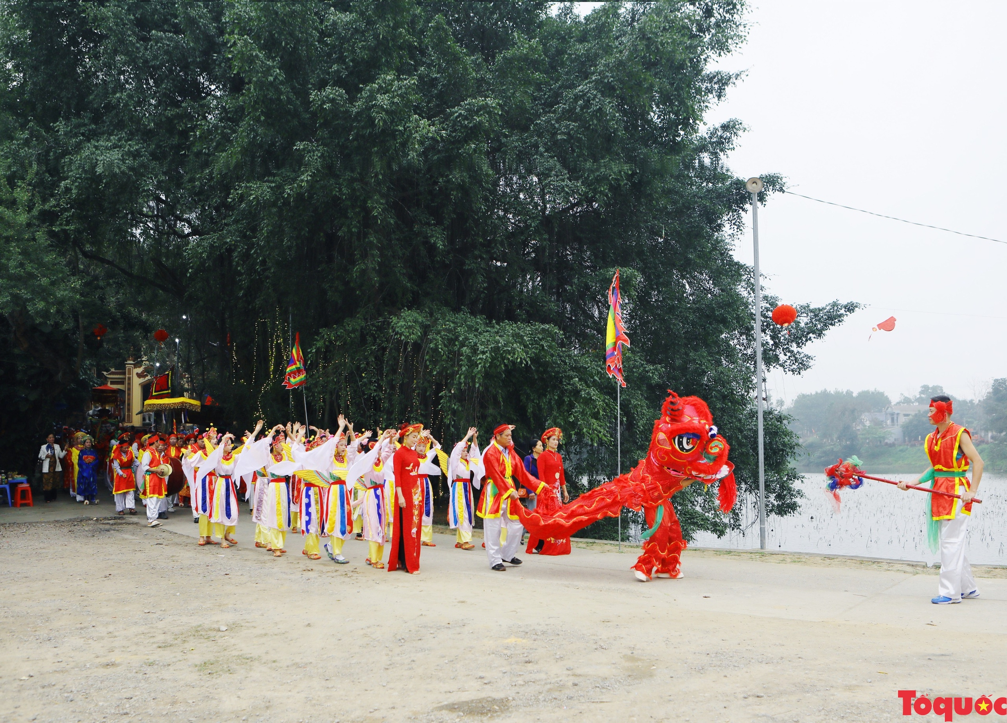 Độc đáo lễ rước nước trong Lễ hội Đền Du Yến ở Phú Thọ - Ảnh 4.