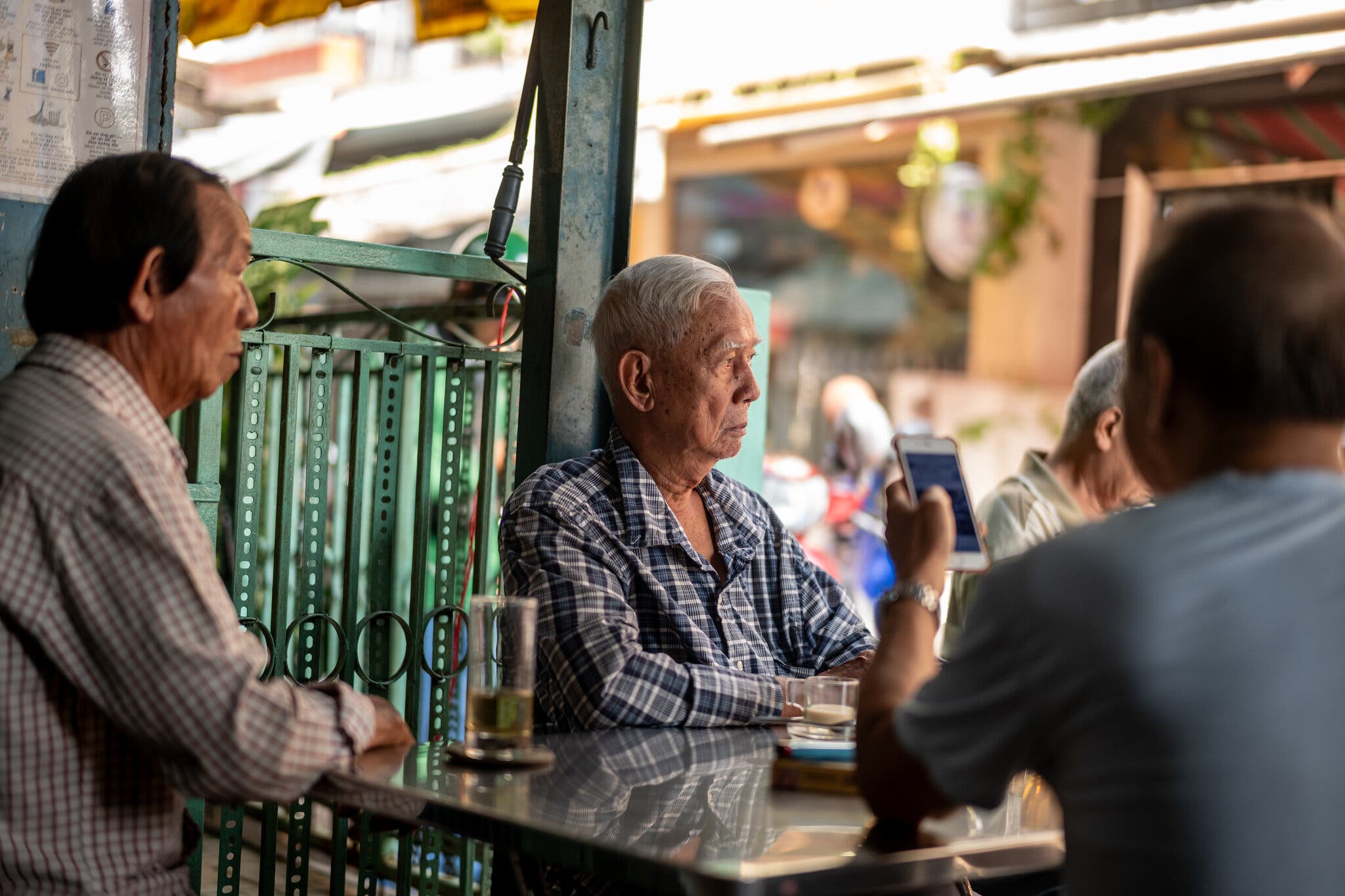 Jornais internacionais sugerem cafés deliciosos na Cidade de Ho Chi Minh - Foto 1. Báo quốc tế gợi ý những quán cà phê thơm ngon ở thành phố Hồ Chí Minh - Ảnh 1.