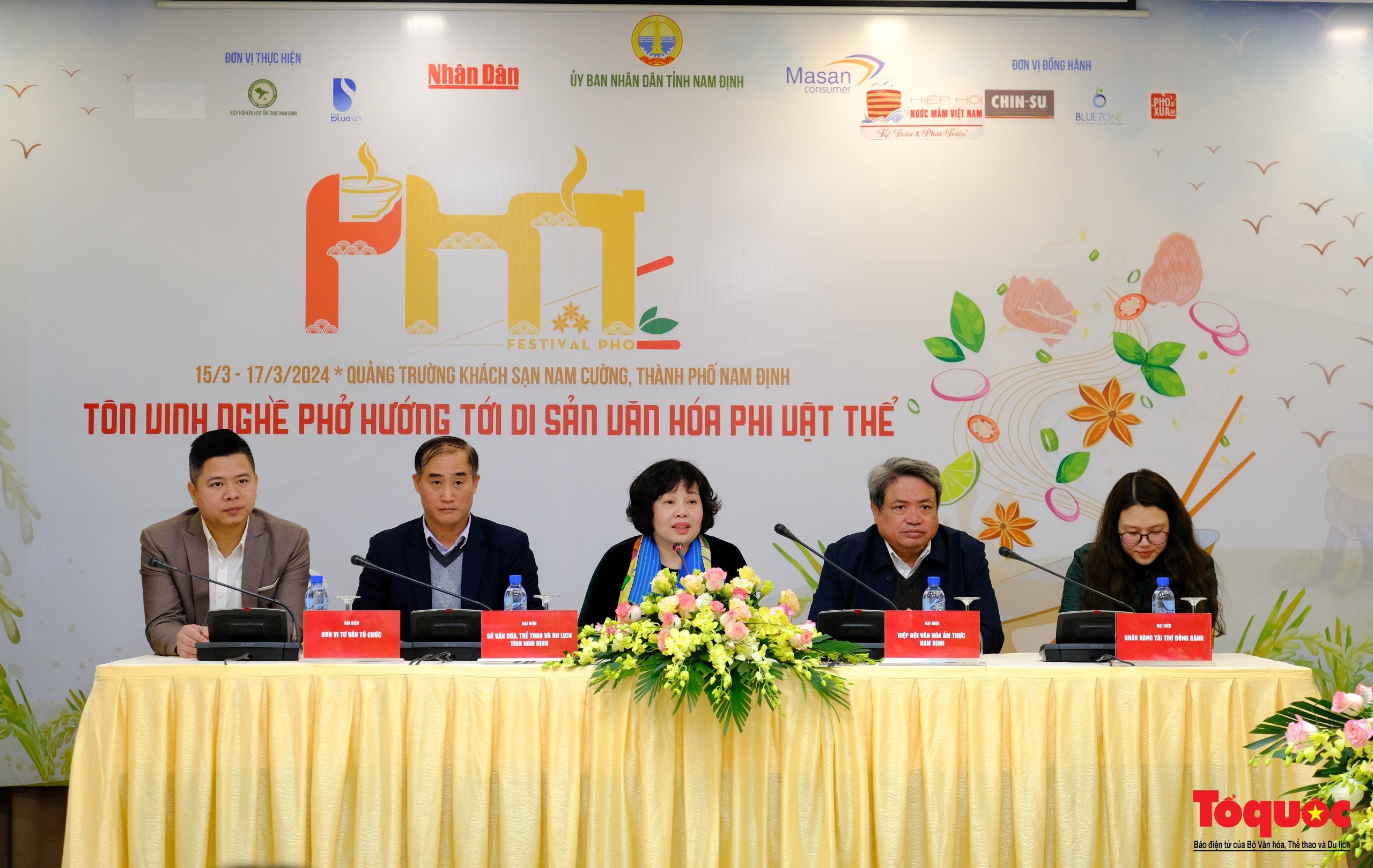 Festival Phở 2024: Tôn vinh nghề phở, hướng tới di sản văn hoá phi vật thể - Ảnh 1. Festival Phở 2024: Tôn vinh nghề phở, hướng tới di sản văn hoá phi vật thể - Ảnh 1.