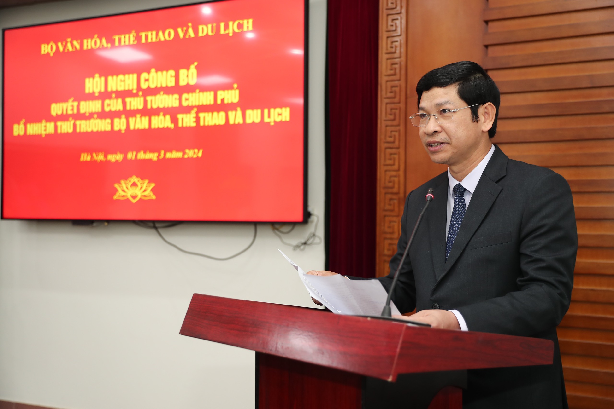 Trao quyết định bổ nhiệm ông Hồ An Phong giữ chức Thứ trưởng Bộ VHTTDL - Ảnh 4.