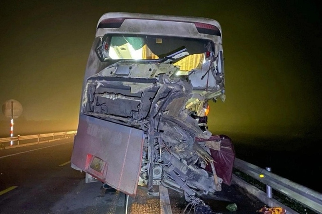 Liên tiếp xảy ra tai nạn trên cao tốc Cam Lộ - La Sơn, Thủ tướng yêu cầu làm rõ trách nhiệm của tổ chức, cá nhân  - Ảnh 1.