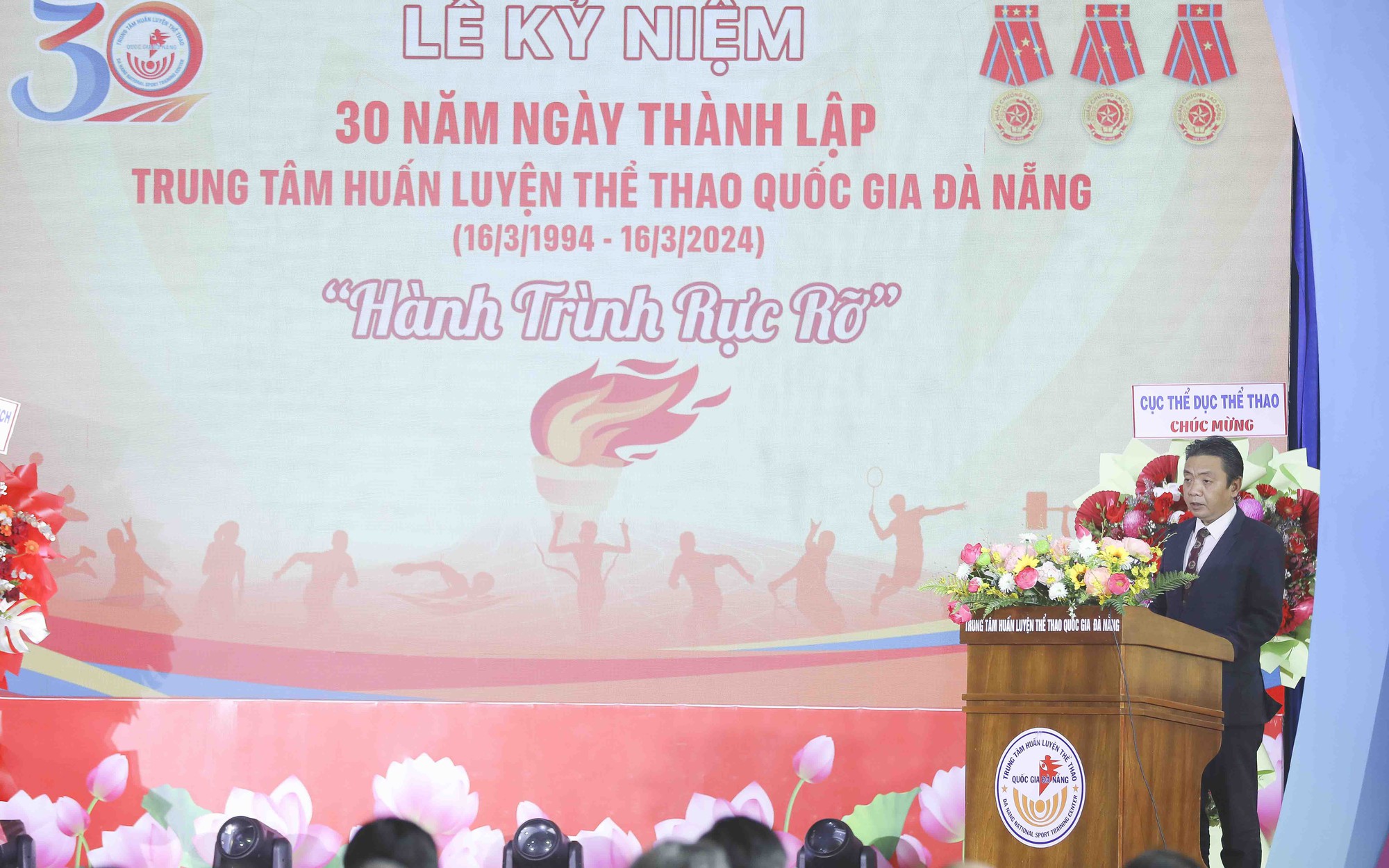 Thứ trưởng Hoàng Đạo Cương dự lễ kỷ niệm 30 năm thành lập Trung tâm huấn luyện thể thao quốc gia Đà Nẵng