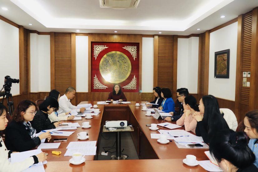 Aile İçi Şiddetin Önlenmesi ve Kontrolüne Dair Kanunun Uygulanmasına İlişkin Planın Tamamlanması - Fotoğraf 1. Hoàn thiện Kế hoạch triển khai thi hành Luật Phòng, chống bạo lực gia đình - Ảnh 1.