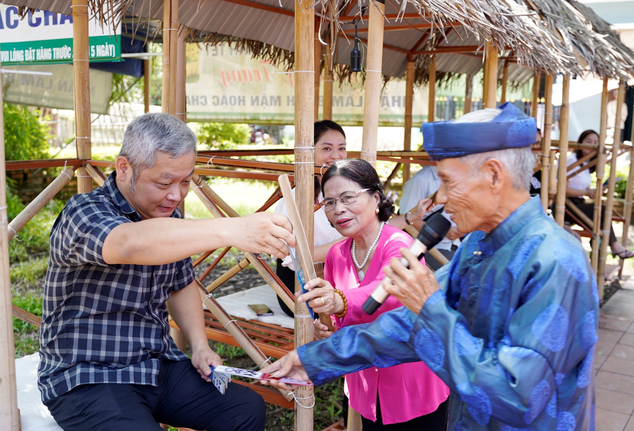 Protecting and promoting the value of Bai Choi artistic heritage in ...