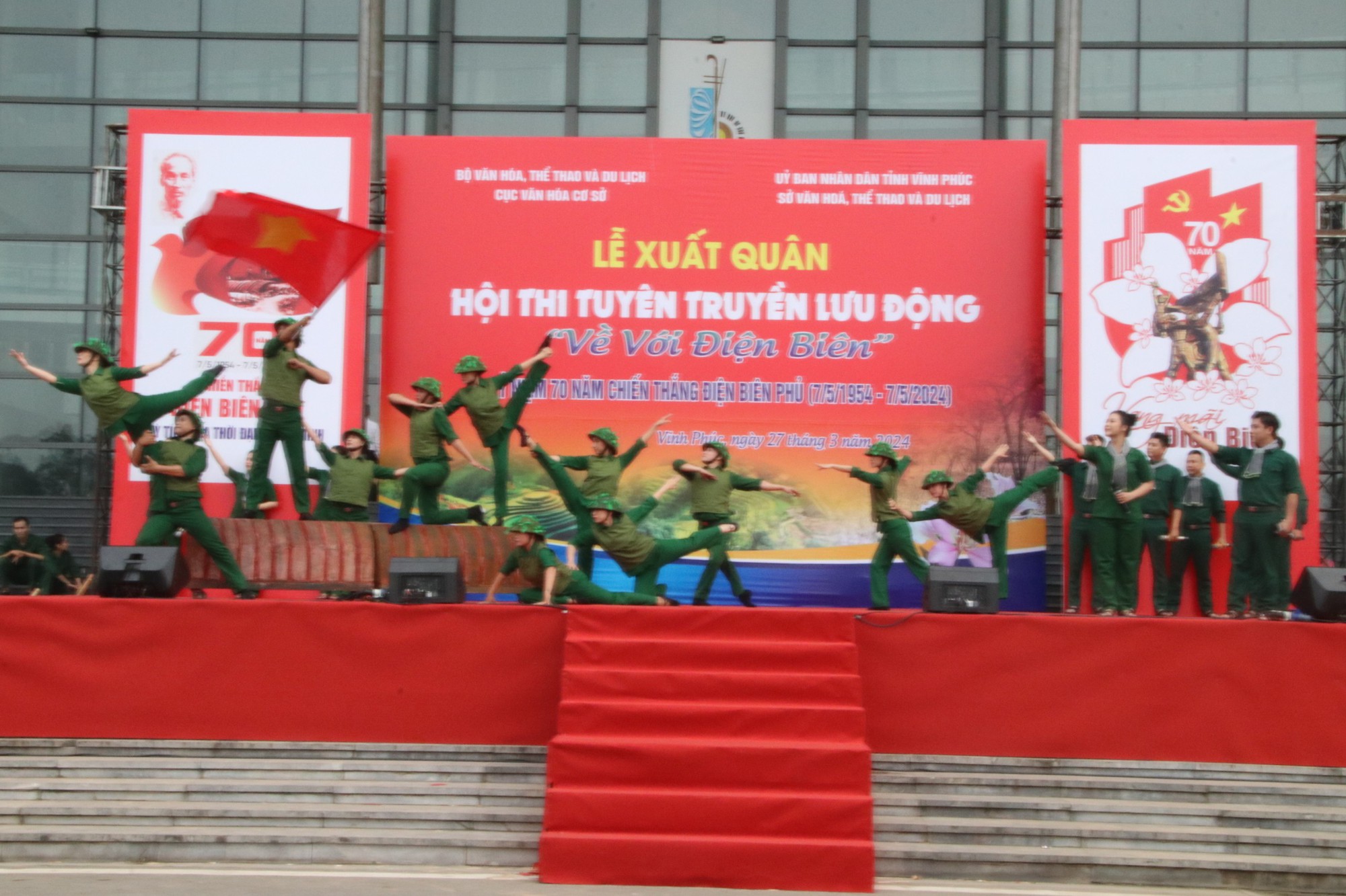 Hội thi tuyên truyền lưu động kỷ niệm 70 năm  Chiến thắng Điện Biên Phủ (7/5/1954-7/5/2024) - Ảnh 5.