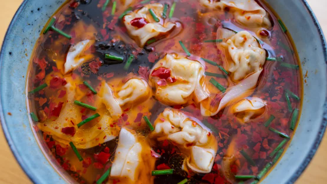 វៀតណាមជាប្រទេសមួយដែលមាននំខេកល្អបំផុតនៅលើពិភពលោក - រូបថត ៤. Việt Nam là một trong số những quốc gia có món bánh ngon nhất thế giới - Ảnh 4.