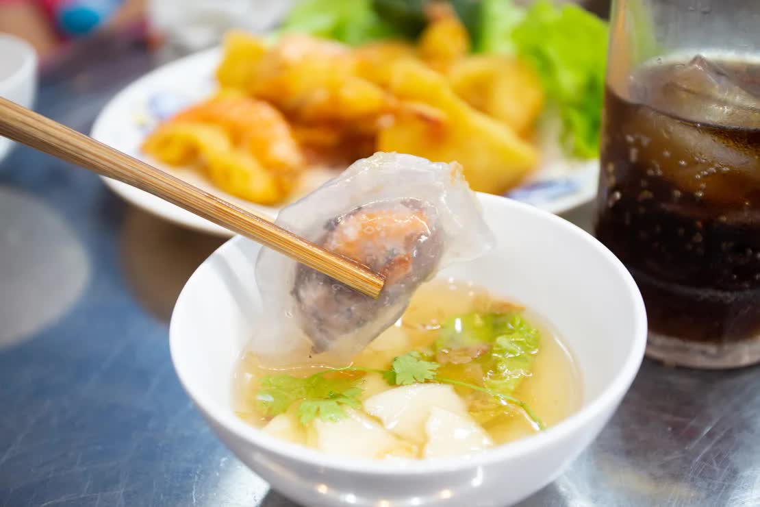 វៀតណាមជាប្រទេសមួយដែលមាននំខេកល្អបំផុតនៅលើពិភពលោក - រូបថត ១. Việt Nam là một trong số những quốc gia có món bánh ngon nhất thế giới - Ảnh 1.