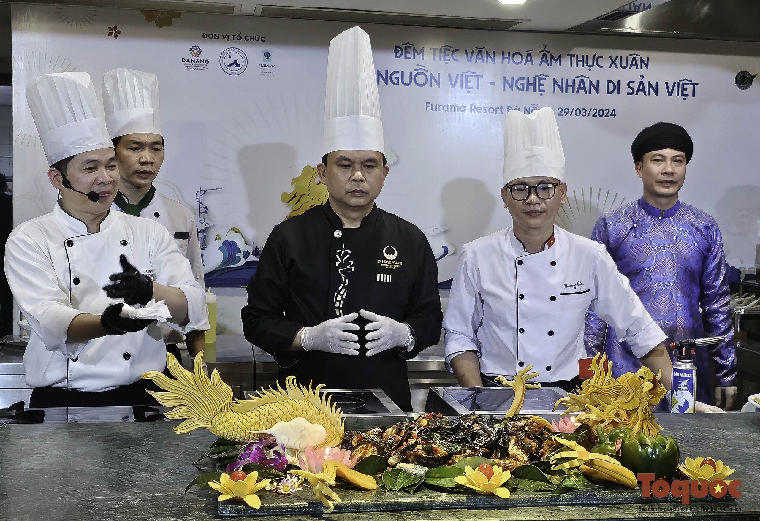 Xem các nghệ nhân ẩm thực hàng đầu Việt Nam quảng diễn những tinh hoa món ngon 3 miền - Ảnh 3.
